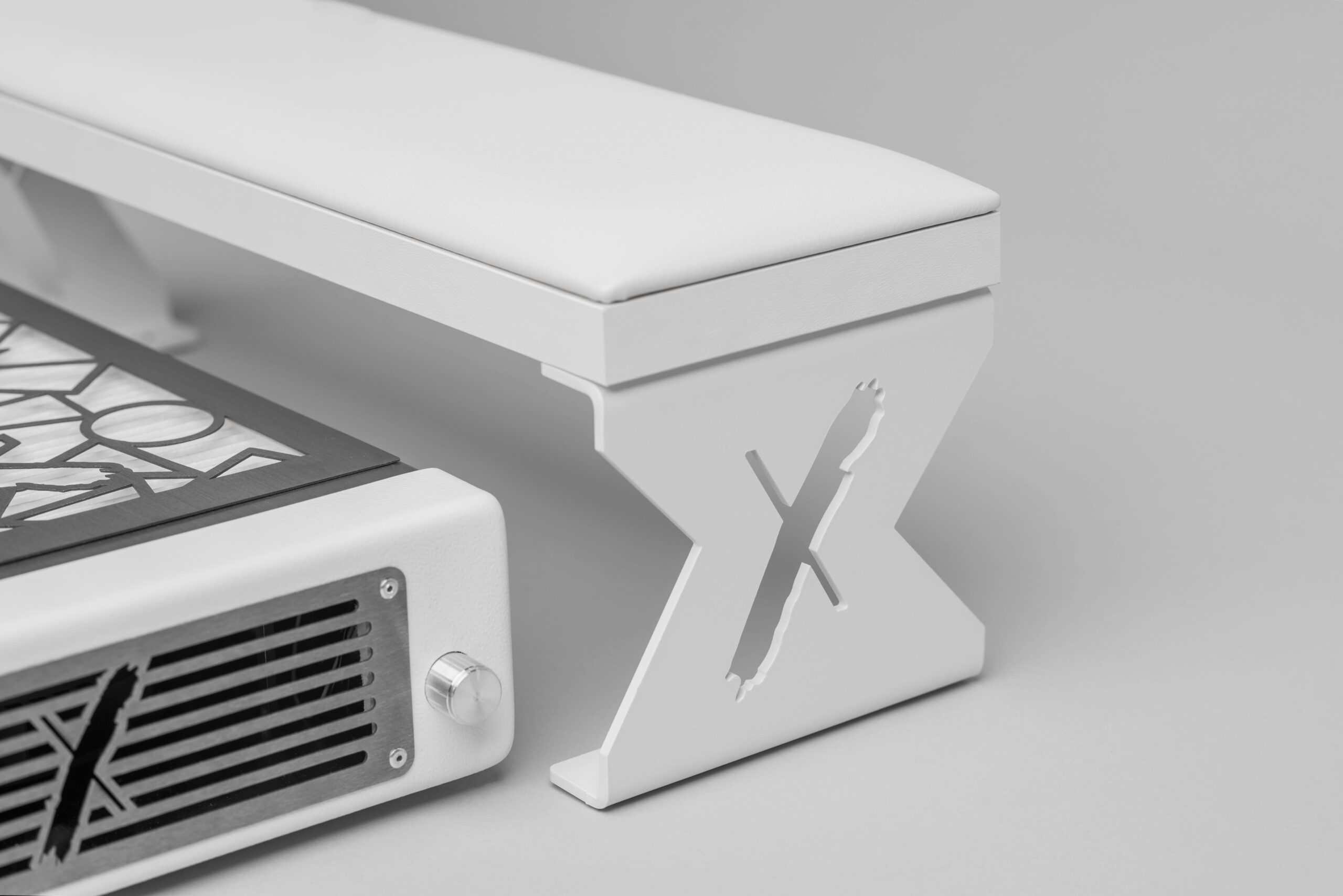 SHEMAX Luxury Handauflage für Maniküre, Farbe Weiß - immagine 6